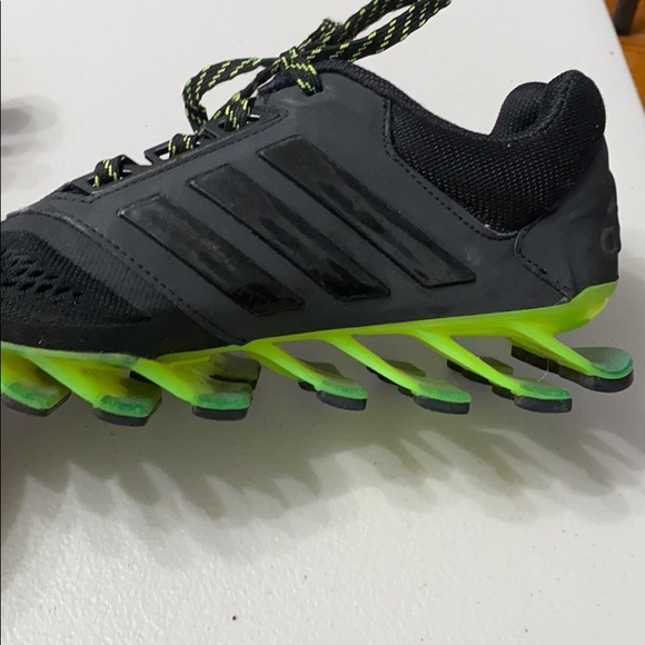 Adidas Springblade Women’s sneakers - Picture 5 of 7